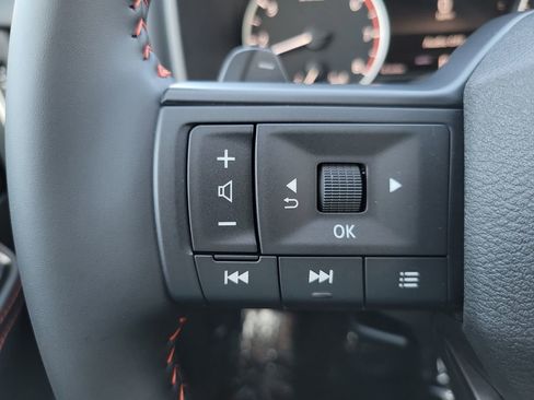 New 2026 Nissan Rogue SV AWD/4WD image 10