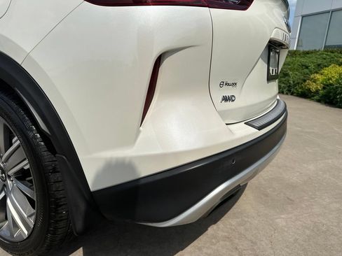 Used 2021 INFINITI QX50 Sensory w/ Accent Package AWD/4WD image 18