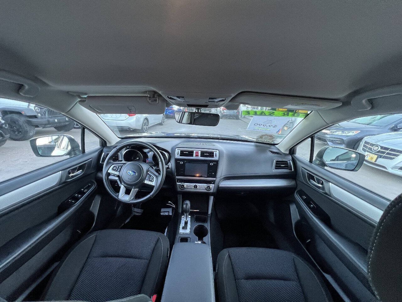 Used 2017 Subaru Outback 2.5i Premium AWD/4WD image 7