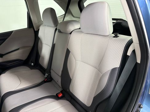 Used 2021 Subaru Forester Premium AWD/4WD image 19