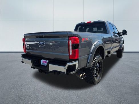 Used 2023 Ford F350 Lariat w/ FX4 Off-Road Package AWD/4WD image 8