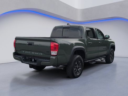 Used 2021 Toyota Tacoma SR5 w/ Trail Edition RWD image 3