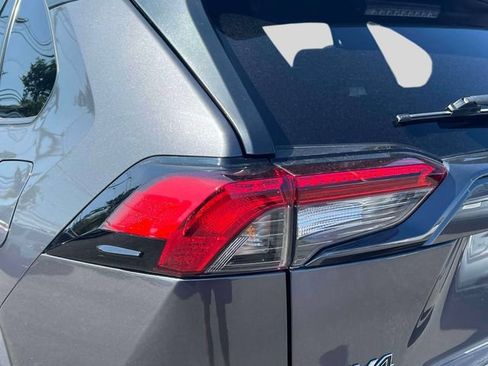 Used 2023 Toyota RAV4 LE FWD image 10