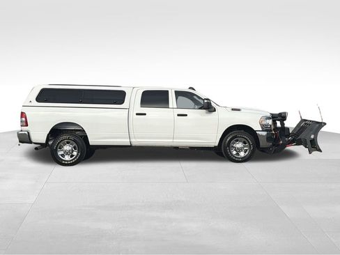 Used 2024 RAM 2500 Tradesman w/ Chrome Appearance Group image 23