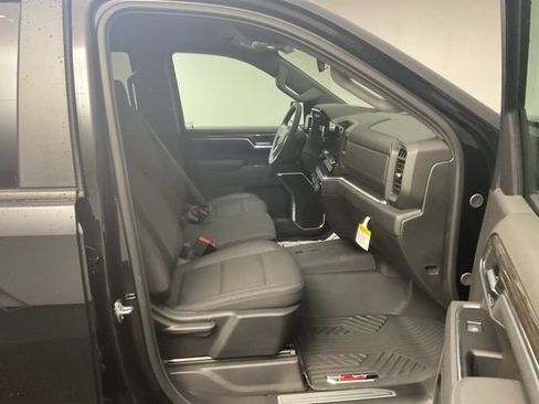 New 2026 Chevrolet Silverado 1500 LT w/ Z71 Off-Road Package image 23