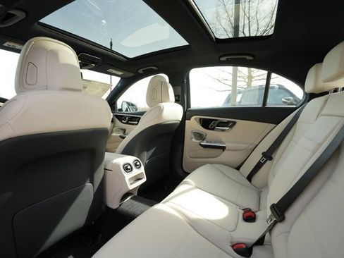 Used 2026 Mercedes-Benz C 300 4MATIC Sedan image 39