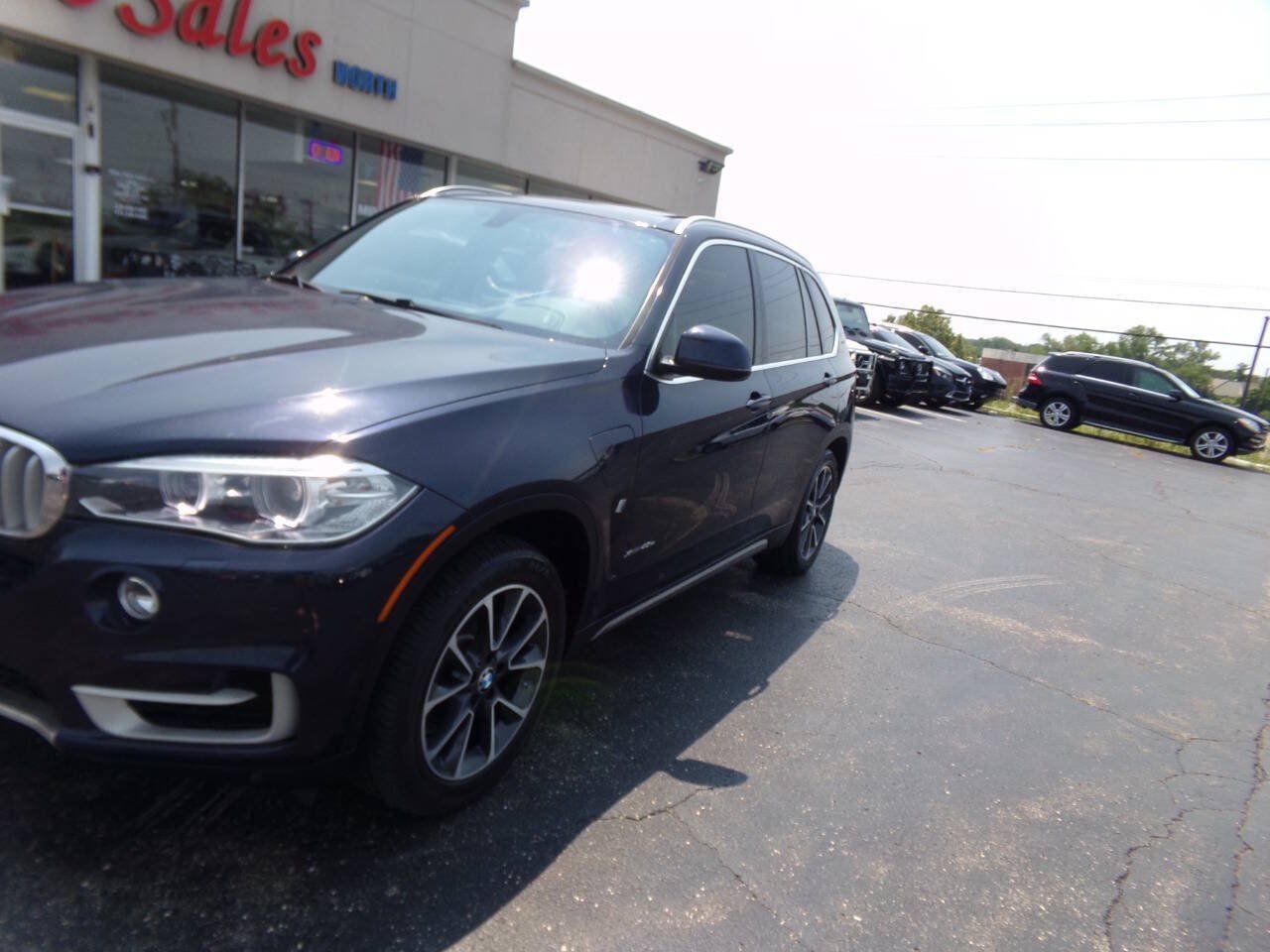 Used 2017 BMW X5 xDrive40e AWD/4WD image 38