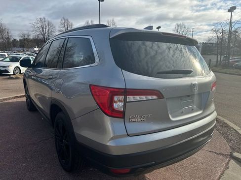 Used 2022 Honda Pilot Special Edition image 3