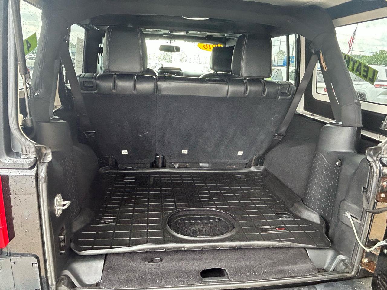Used 2016 Jeep Wrangler Unlimited Rubicon AWD/4WD image 17