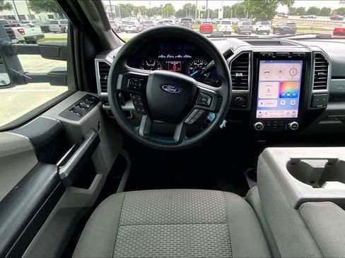 Used 2017 Ford F350 XLT w/ XLT Value Package AWD/4WD image 6
