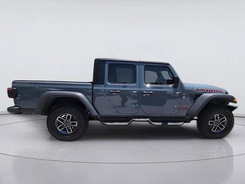 Used 2024 Jeep Gladiator Mojave w/ Safety Group AWD/4WD image 9