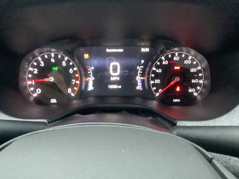 Used 2025 Jeep Compass Sport image 20