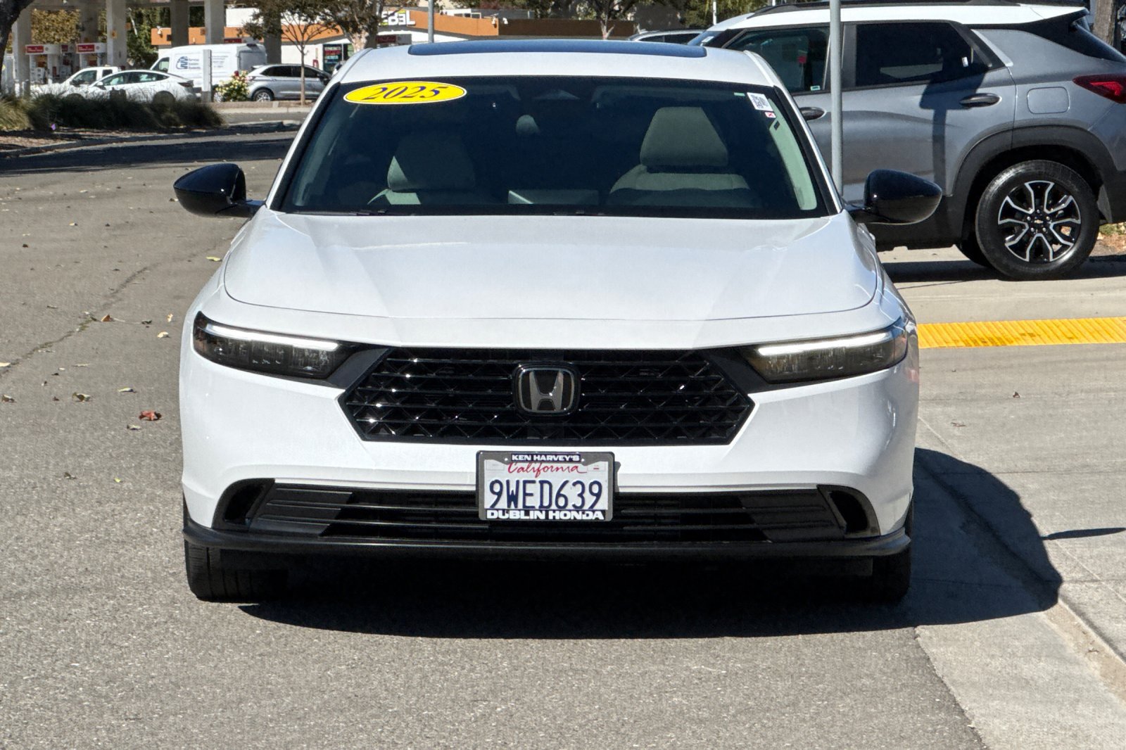 Used 2025 Honda Accord SE image 9
