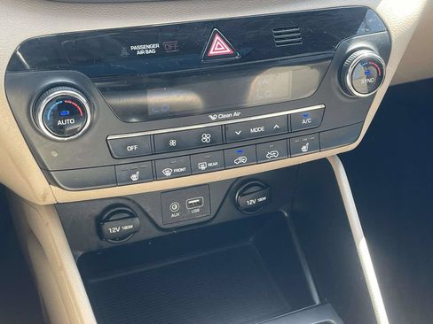 Used 2018 Hyundai Tucson Value FWD image 32