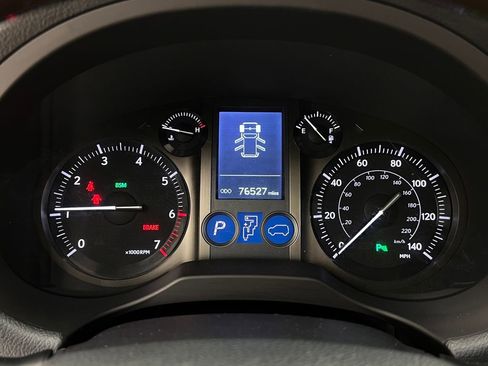 Used 2019 Lexus GX 460 image 24