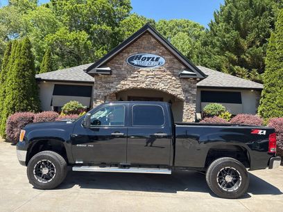 Used 2011 GMC Sierra 2500 SLE w/ SLE Preferred Package