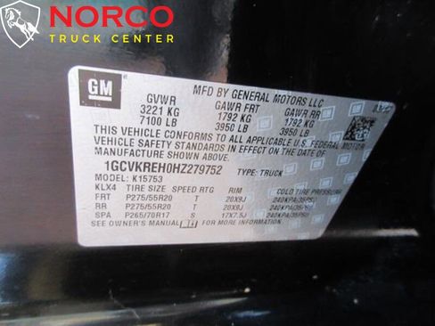 Used 2017 Chevrolet Silverado 1500 LT w/ All Star Edition image 24