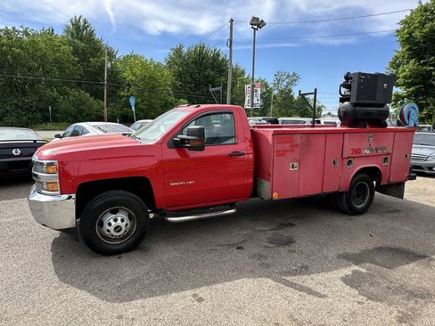 Used 2016 Chevrolet Silverado 3500 W/T w/ WT Convenience Package RWD image 3