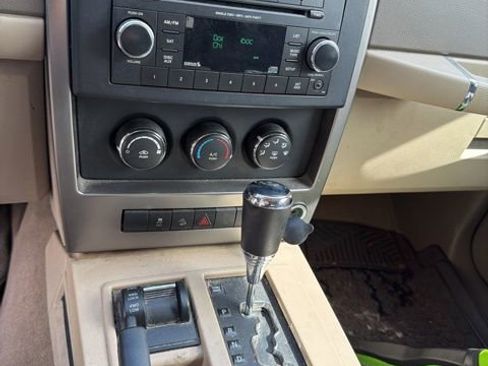 Used 2012 Jeep Liberty Sport w/ Popular Equipment Group image 10