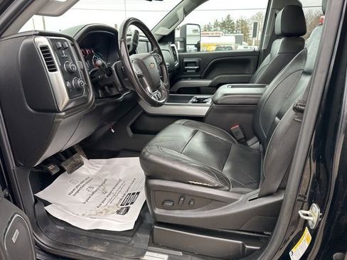 Used 2018 Chevrolet Silverado 2500 LTZ w/ Duramax Plus Package image 15