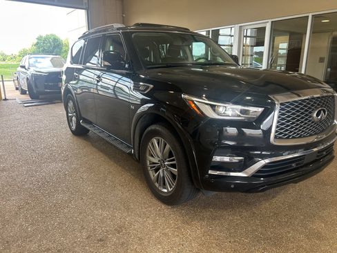 Used 2018 INFINITI QX80 2WD w/ Driver Assistance Package image 5