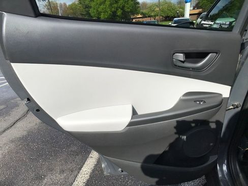 Used 2023 Hyundai Kona SEL AWD/4WD image 25