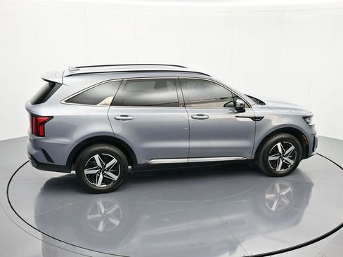 Used 2021 Kia Sorento S image 31