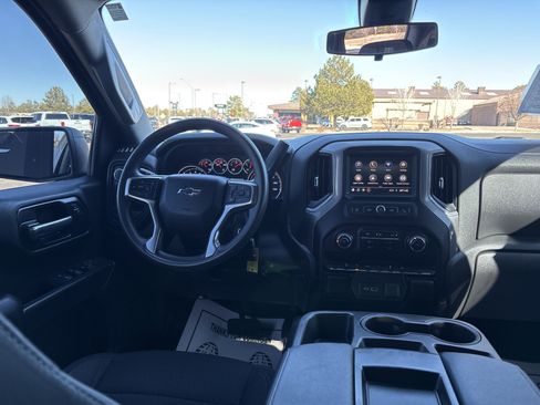 Used 2022 Chevrolet Silverado 1500 Custom Trail Boss w/ Safety Confidence Package image 3