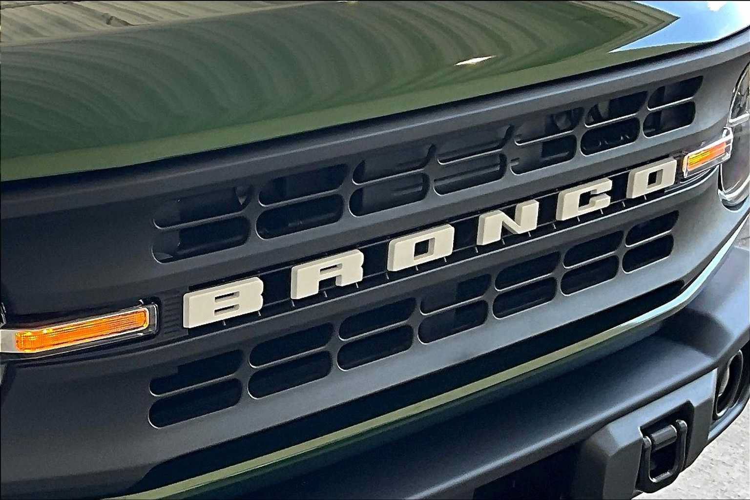 Used 2025 Ford Bronco Big Bend w/ Black Diamond Package AWD/4WD image 28