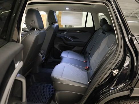 New 2026 Volkswagen Tiguan SE AWD/4WD image 34