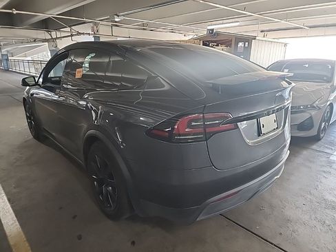 Used 2022 Tesla Model X AWD/4WD image 3