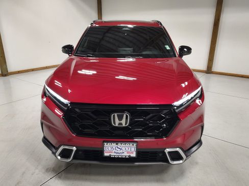 Used 2025 Honda CR-V Sport Touring image 3