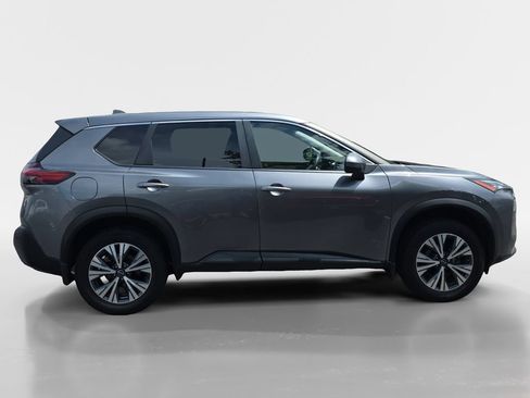 Used 2023 Nissan Rogue SV AWD/4WD image 3