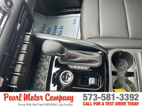 New 2026 GMC Canyon Elevation w/ Convenience Package image 19