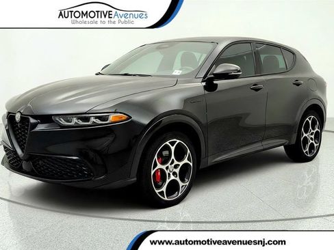 Used 2024 Alfa Romeo Tonale Veloce AWD/4WD image 1