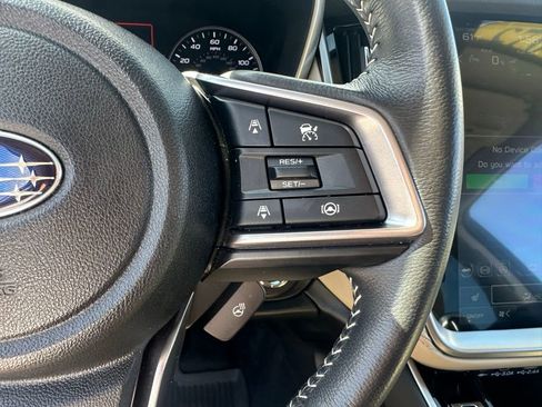 Used 2025 Subaru Outback Limited image 29