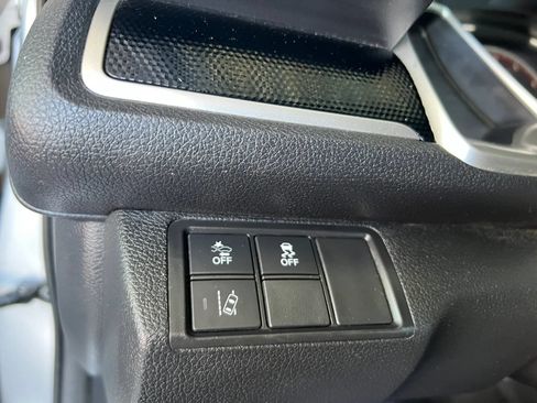 Used 2019 Honda Civic Sport image 17
