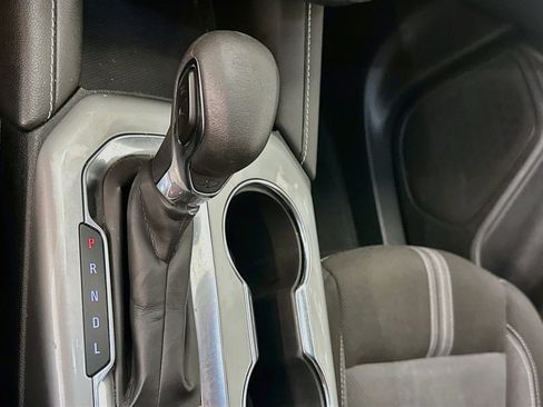 Used 2025 Chevrolet Blazer LT AWD/4WD image 25