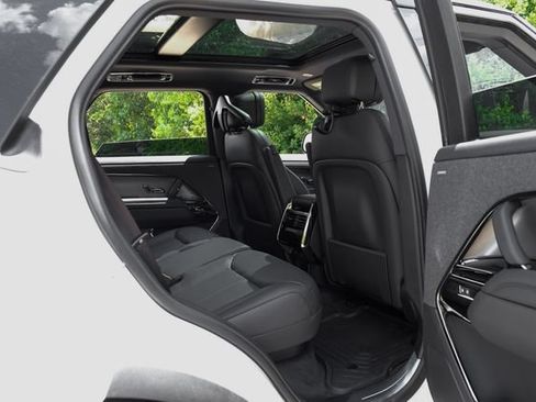 New 2026 Land Rover Range Rover Sport SE AWD/4WD image 47