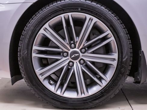 Used 2019 Genesis G80 3.8 image 28