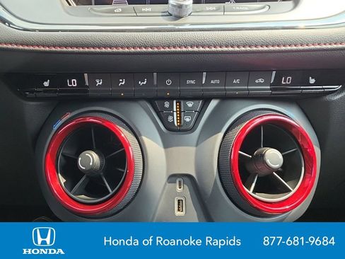 Used 2020 Chevrolet Blazer RS AWD/4WD image 22
