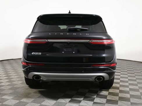 Used 2022 Lincoln Corsair AWD w/ Premium Package image 10