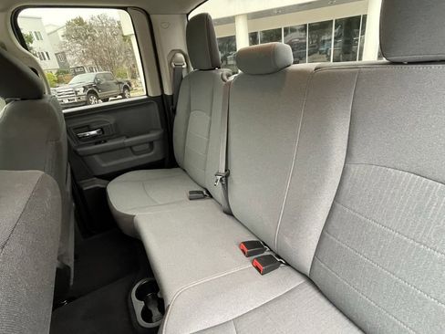 Used 2024 RAM 1500 Classic SLT image 21