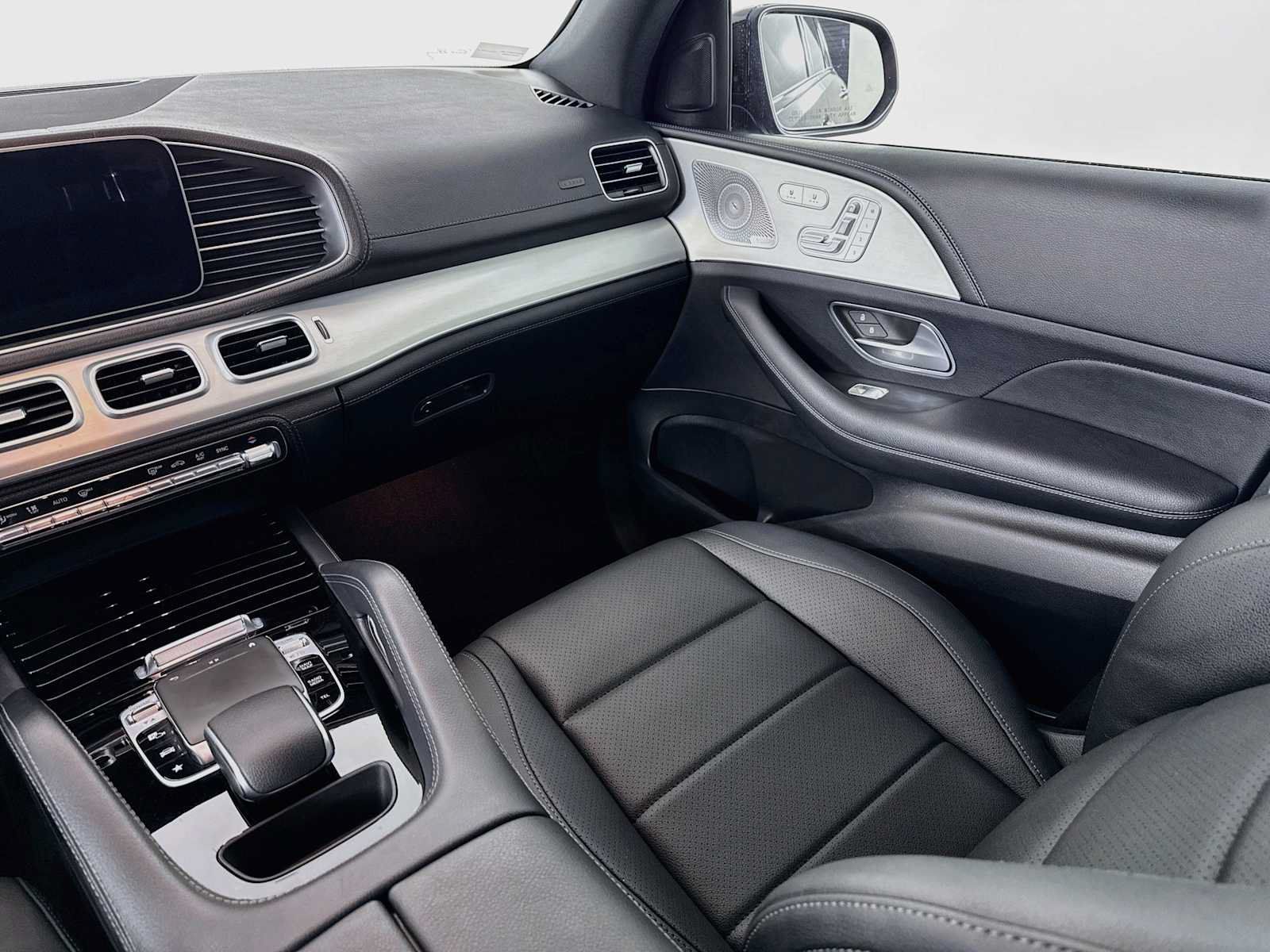 Used 2020 Mercedes-Benz GLE 350 4MATIC image 25