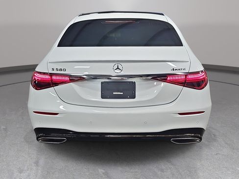 Used 2026 Mercedes-Benz S 580 4MATIC Sedan image 7