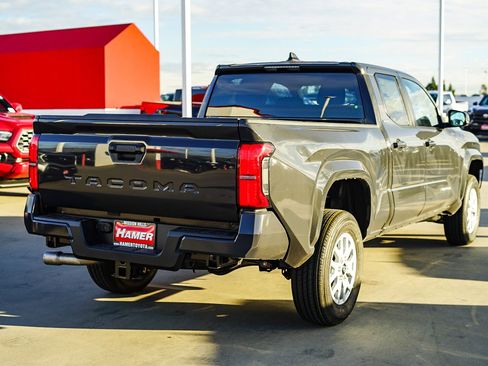 New 2026 Toyota Tacoma SR5 image 2