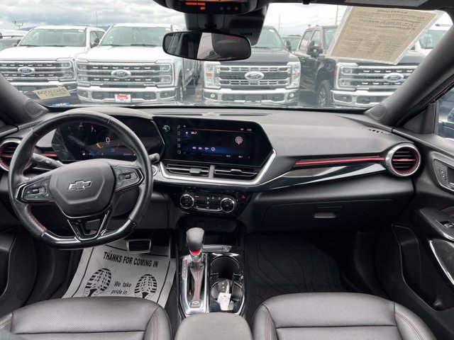 Used 2024 Chevrolet Trax RS FWD image 8
