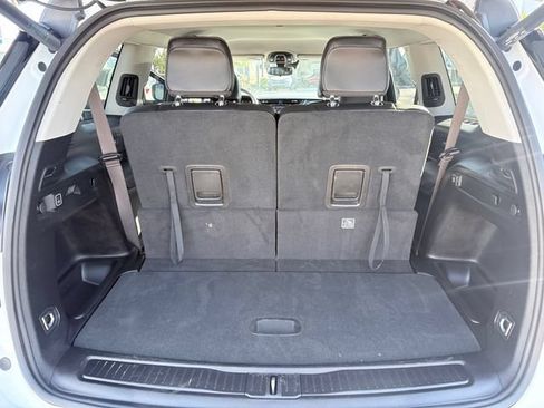 Used 2023 Jeep Grand Cherokee L Limited w/ Black Appearance Package RWD image 24