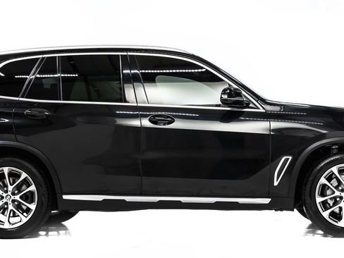 Used 2019 BMW X5 xDrive40i w/ Premium Package 2 image 7