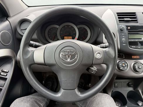 Used 2010 Toyota RAV4 2WD image 16